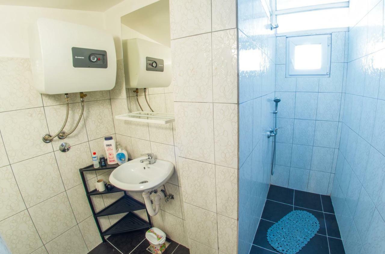 Apartment Elegant Mostar Bagian luar foto