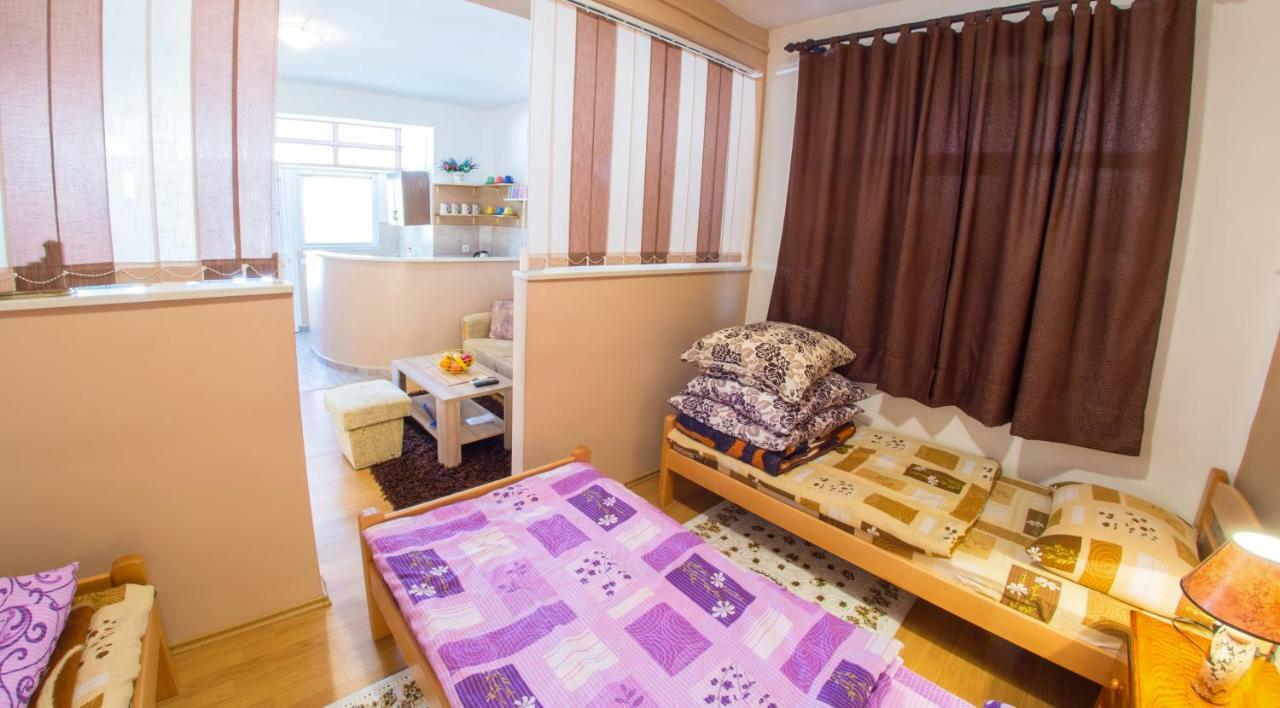 Apartment Elegant Mostar Bagian luar foto