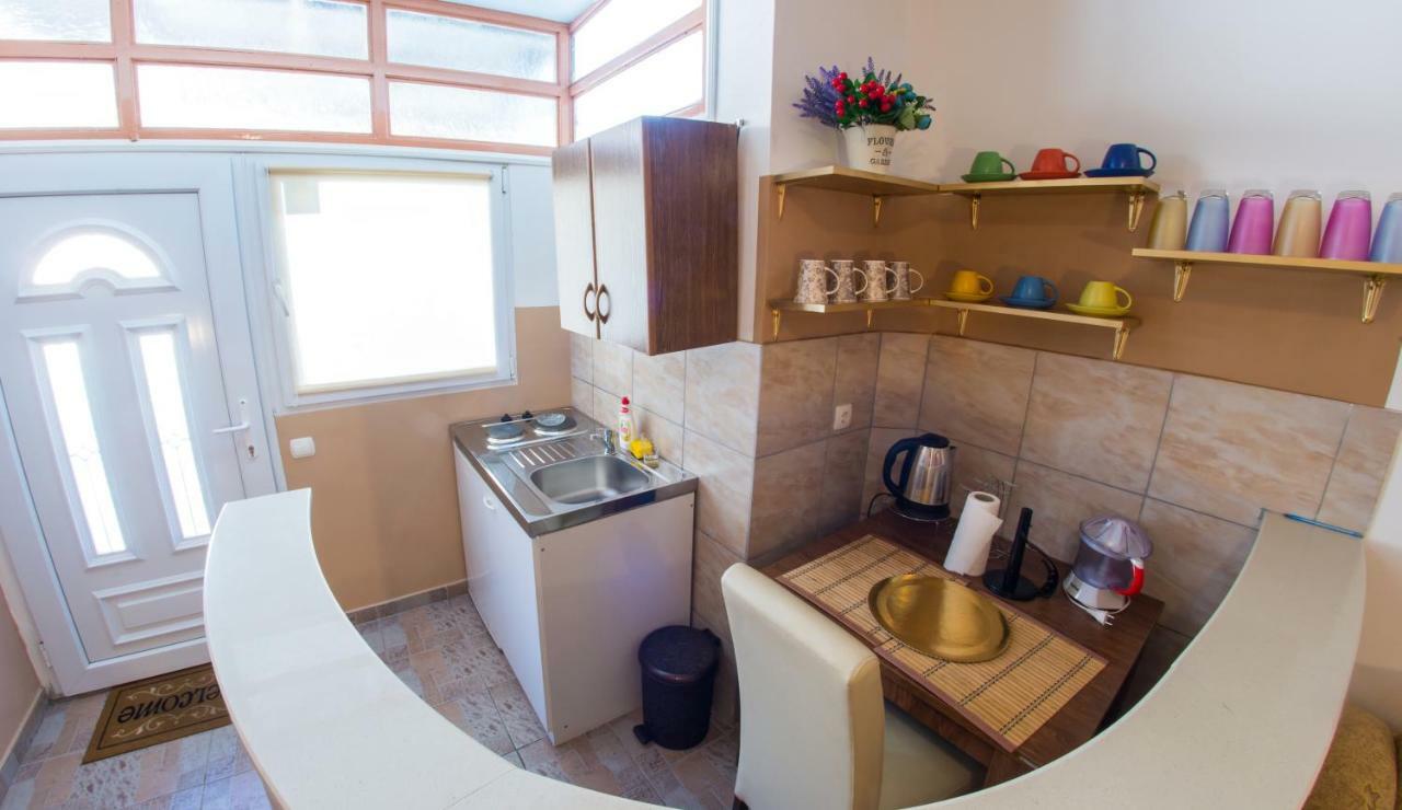 Apartment Elegant Mostar Bagian luar foto