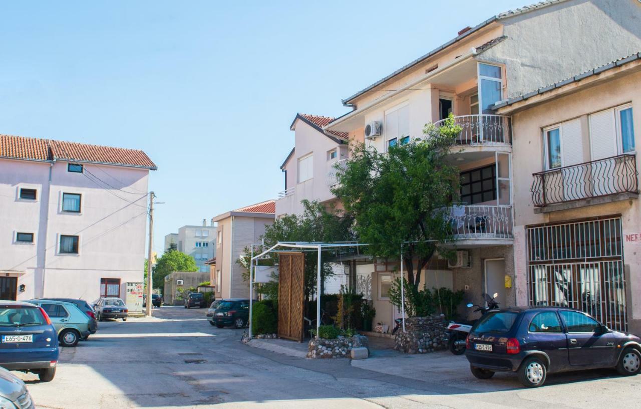 Apartment Elegant Mostar Bagian luar foto